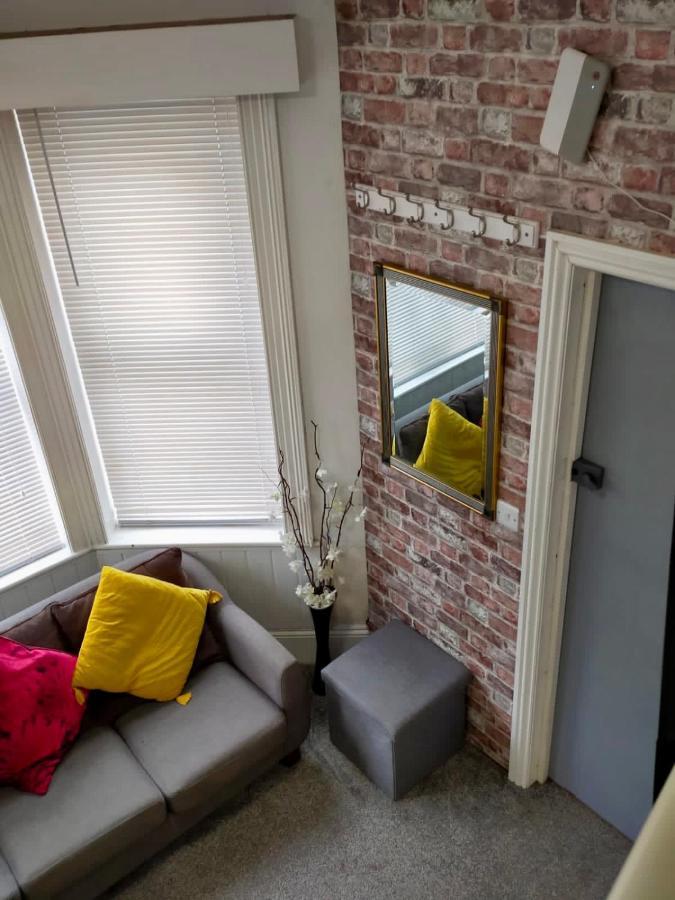 Appartamento Cute & Cosy Loft-Style Studio Close To Beach Bournemouth Esterno foto